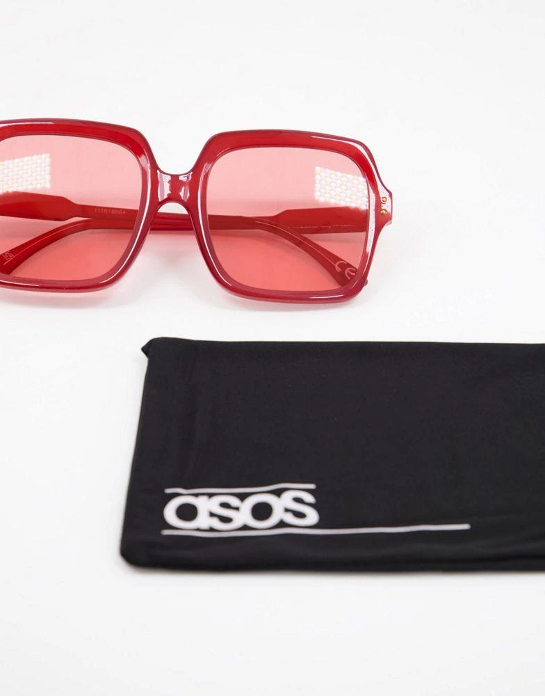 商品ASOS|ASOS DESIGN oversized square 70s sunglasses in red,价格¥77,第4张图片详细描述