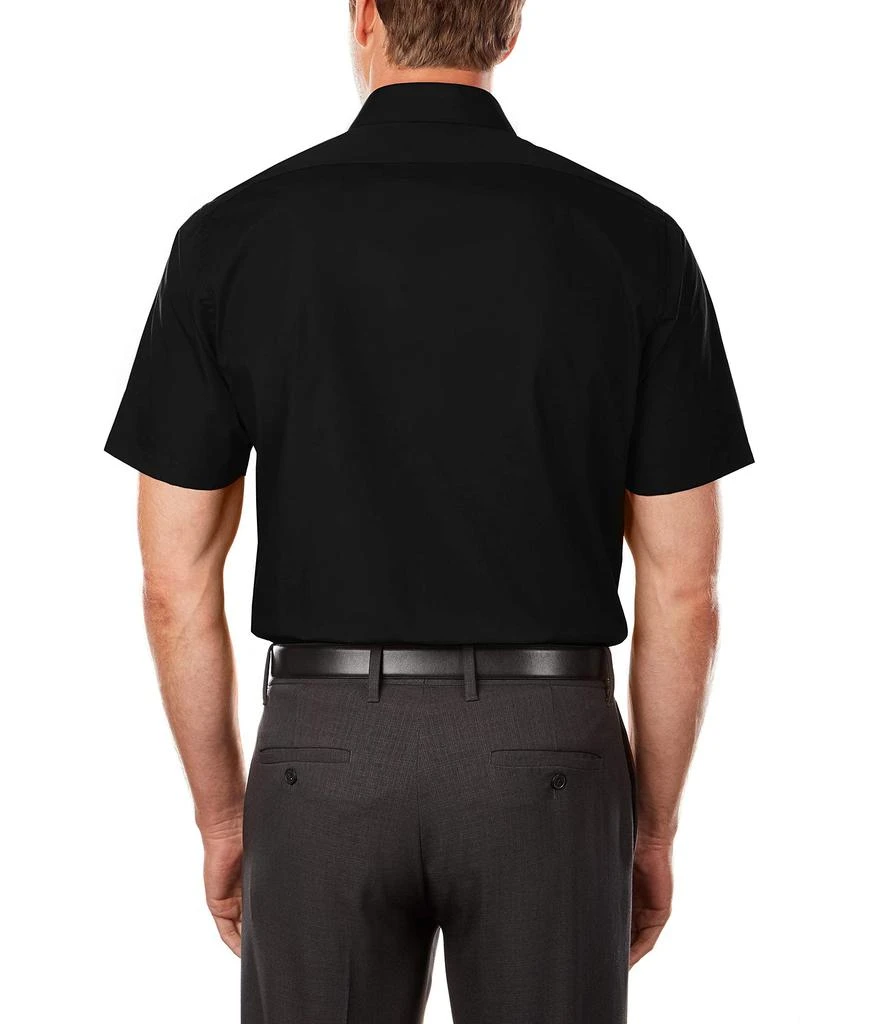 商品Van Heusen|Men's Short Sleeve Dress Shirt Regular Fit Poplin Solid,价格¥147,第3张图片详细描述