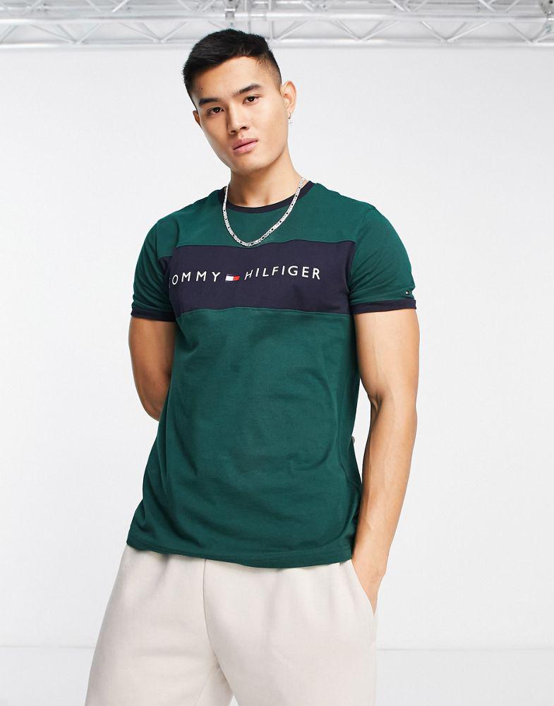 Tommy Hilfiger t-shirt with front stripe in dark green商品第1张图片规格展示