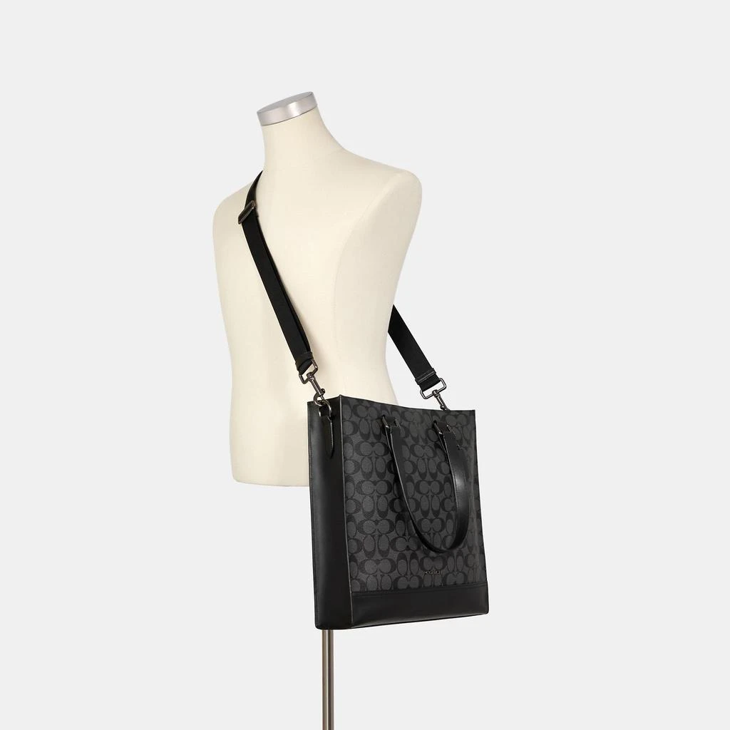 商品Coach|蔻驰 Graham系列 老花托特包 斜挎包,价格¥1575,第3张图片详细描述