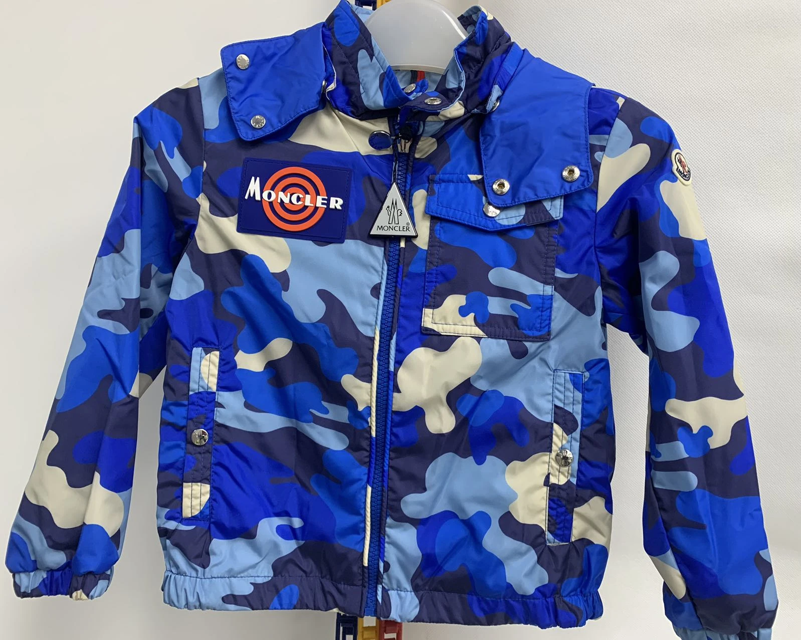 商品Moncler|盟可睐短款防风外套冬季 男款蓝色 1A71520-539TQ-720,价格¥5507,第1张图片