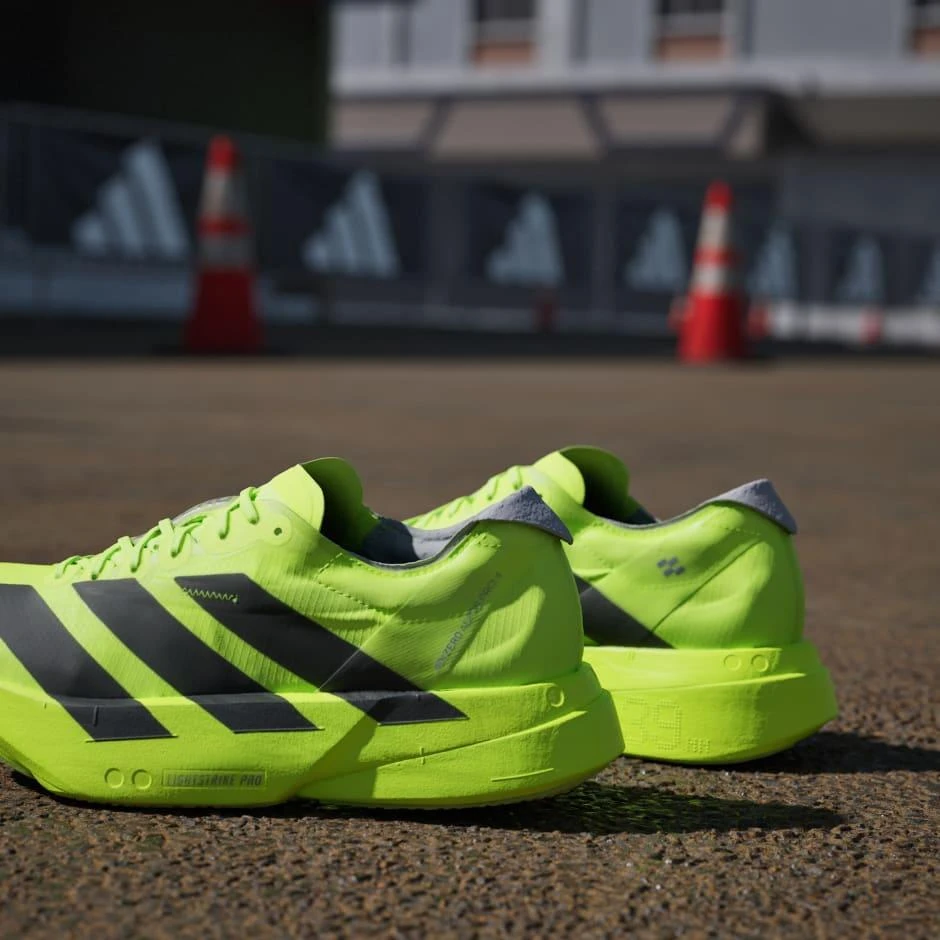 Adizero Adios Pro 4 Shoes 商品