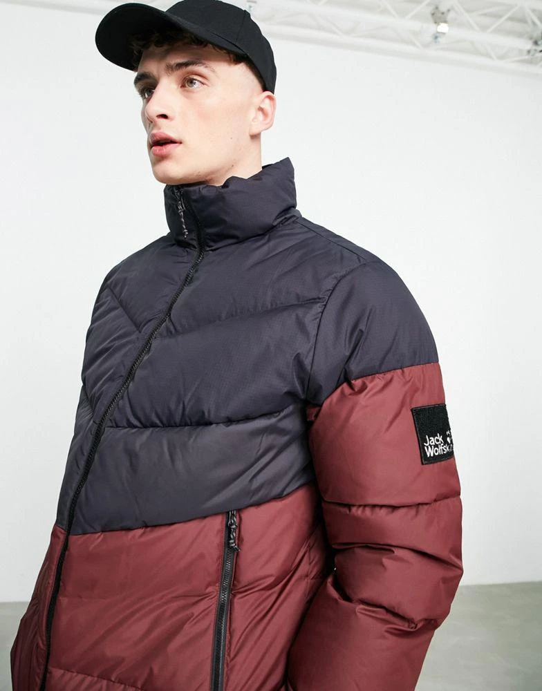 商品Jack Wolfskin|Jack Wolfskin 365 Fearless Down puffer jacket in red,价格¥900,第3张图片详细描述