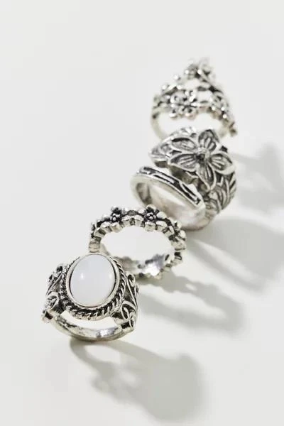 商品Urban Outfitters|Fallon Ring Set,价格¥77,第3张图片详细描述