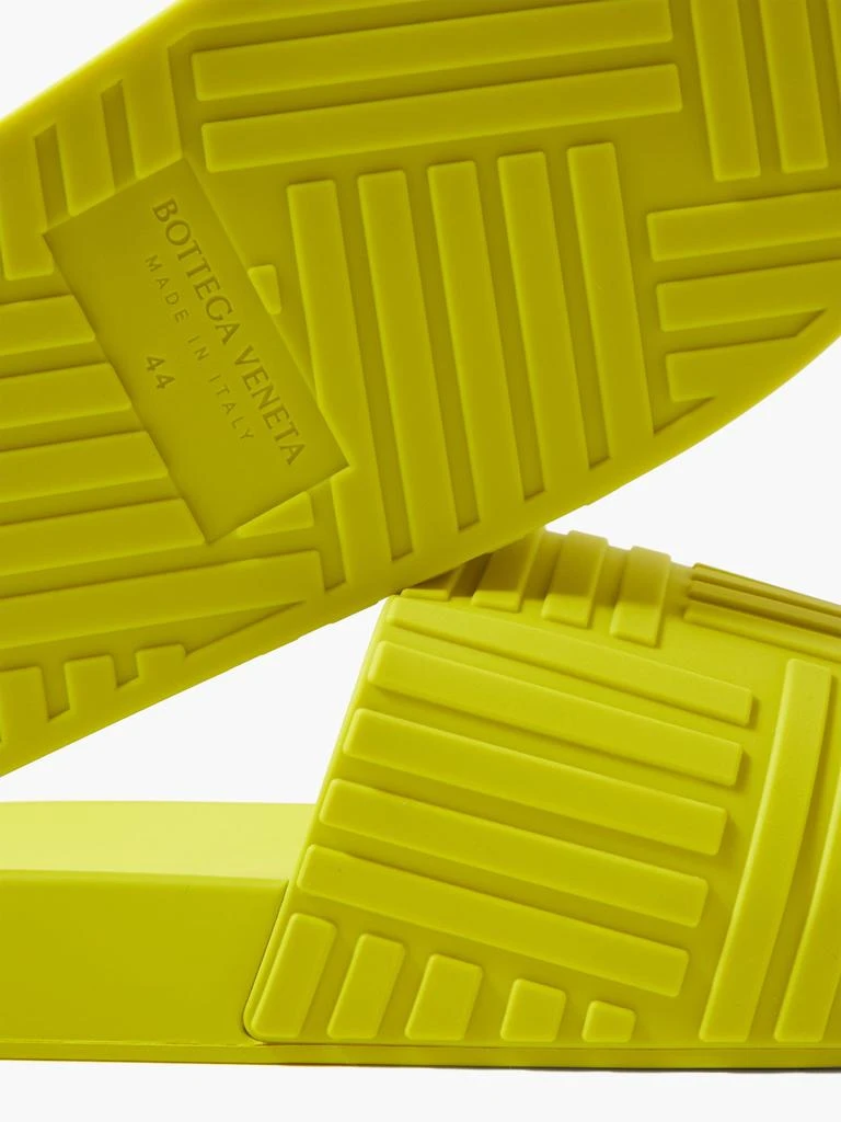 商品Bottega Veneta|Intrecciato-effect rubber slides,价格¥3761,第2张图片详细描述