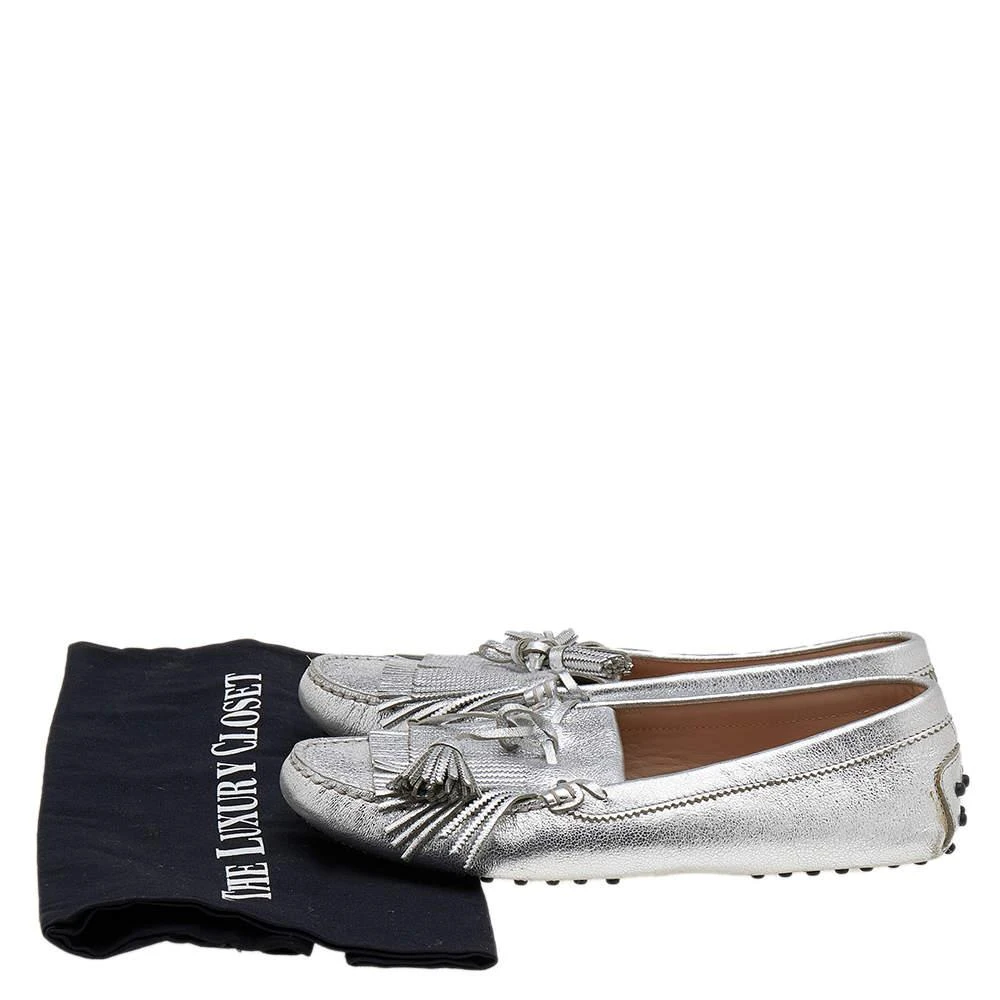 Tod's Silver Leather Tassel Bow And Fringe Slip On Loafers Size 39 商品