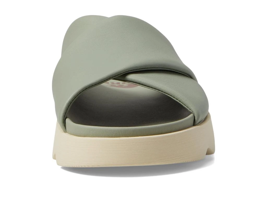 商品SOREL|Viibe™ Crisscross Slide,价格¥453,第2张图片详细描述