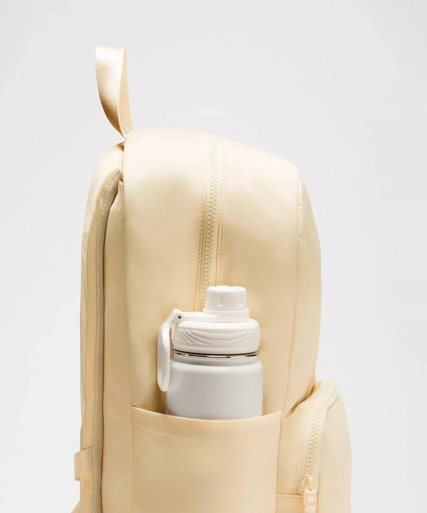 Everywhere Backpack 22L 商品