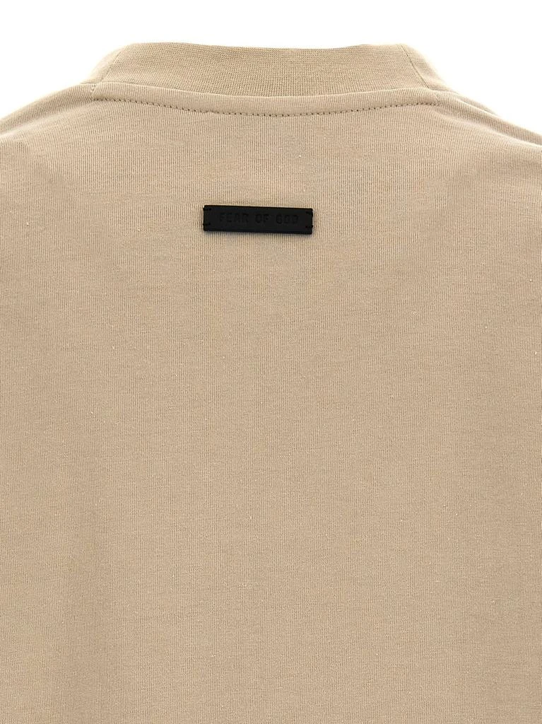 商品Fear of god|Fear of God V-Neck Logo Patch T-Shirt,价格¥1142,第4张图片详细描述