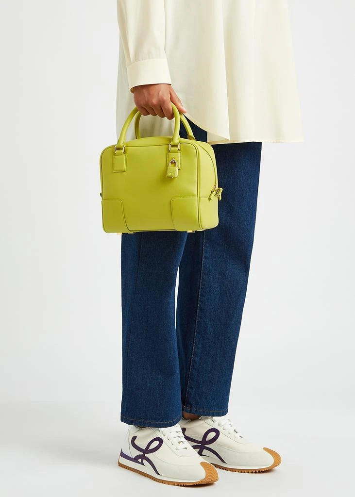 商品Loewe|Amazona 19 lime leather top handle bag,价格¥15737,第5张图片详细描述