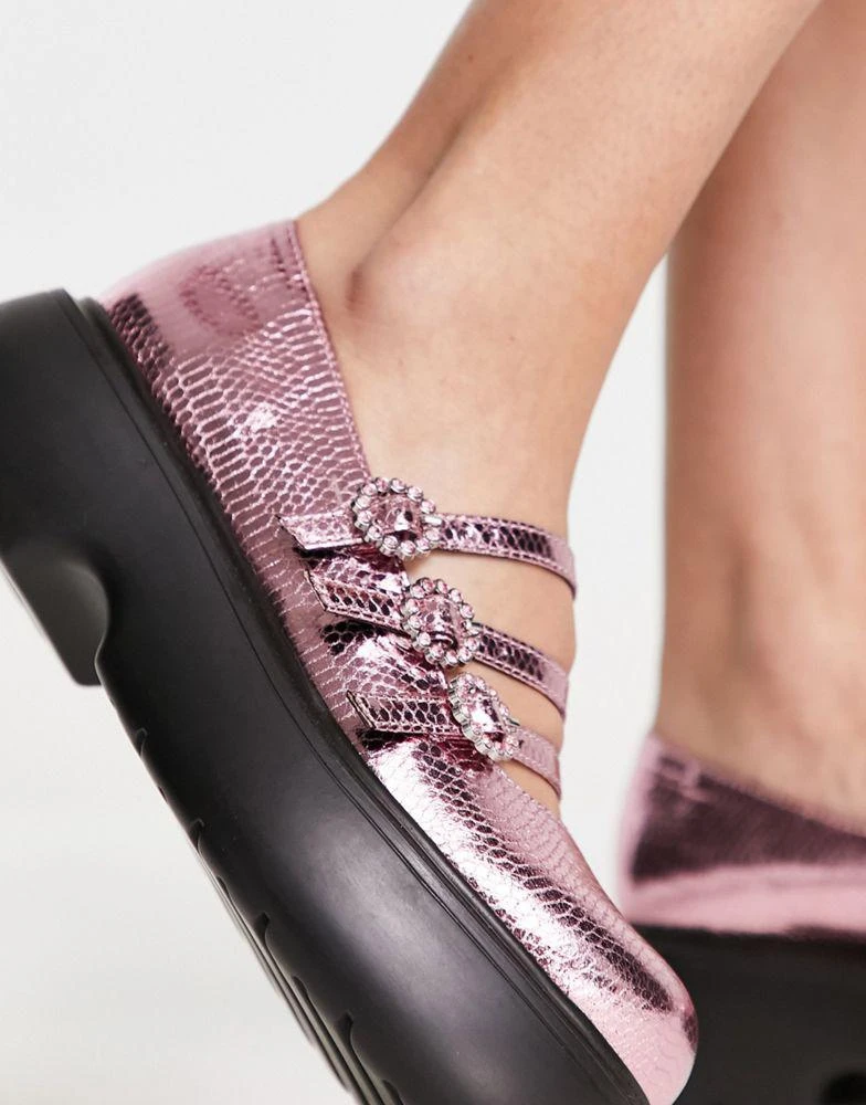 商品ASOS|ASOS DESIGN Missy chunky mary jane shoes with diamonte buckles in pink metallic,价格¥115,第3张图片详细描述