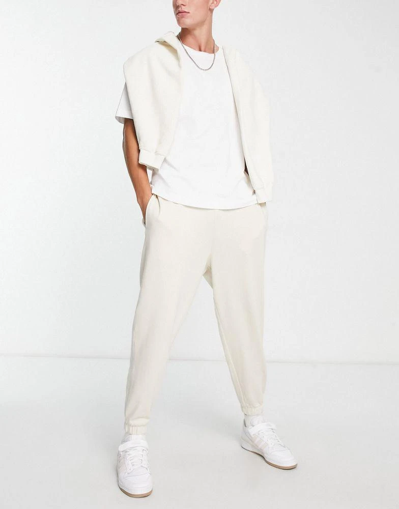 商品ASOS|ASOS DESIGN oversized joggers in beige,价格¥155,第3张图片详细描述