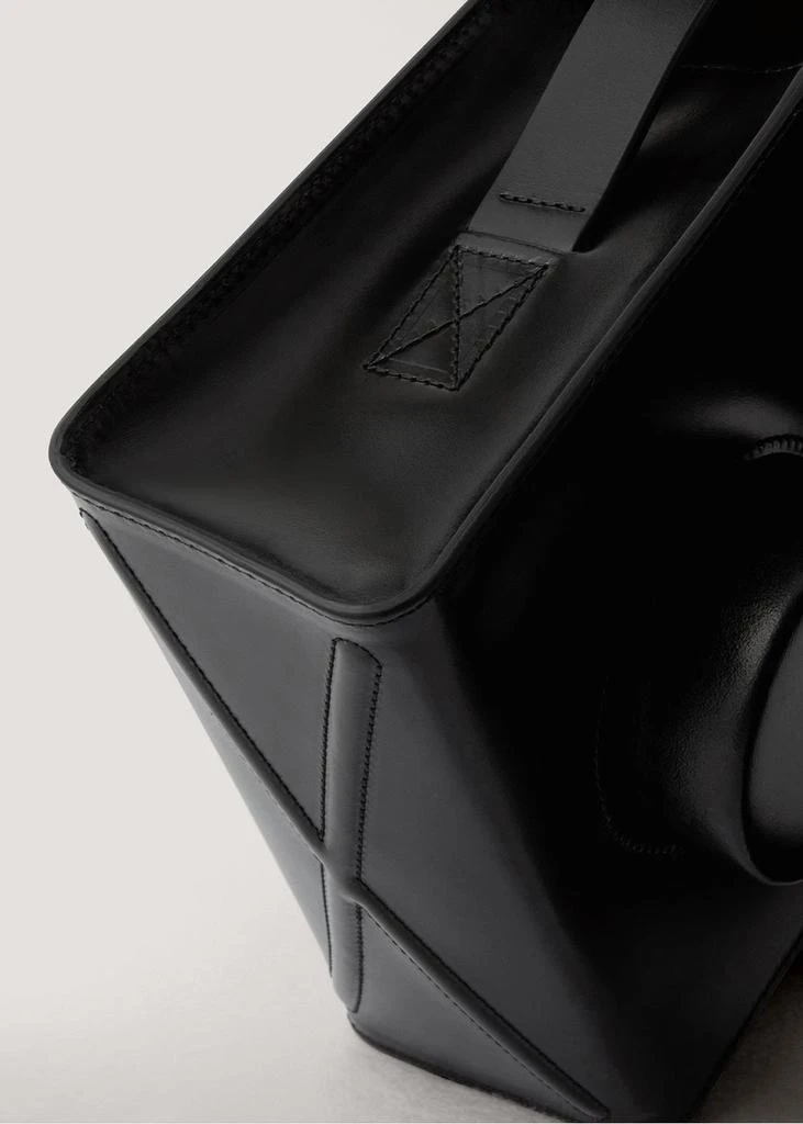 商品Lemaire|Lemaire Black Camera Bag,价格¥5893,第5张图片详细描述