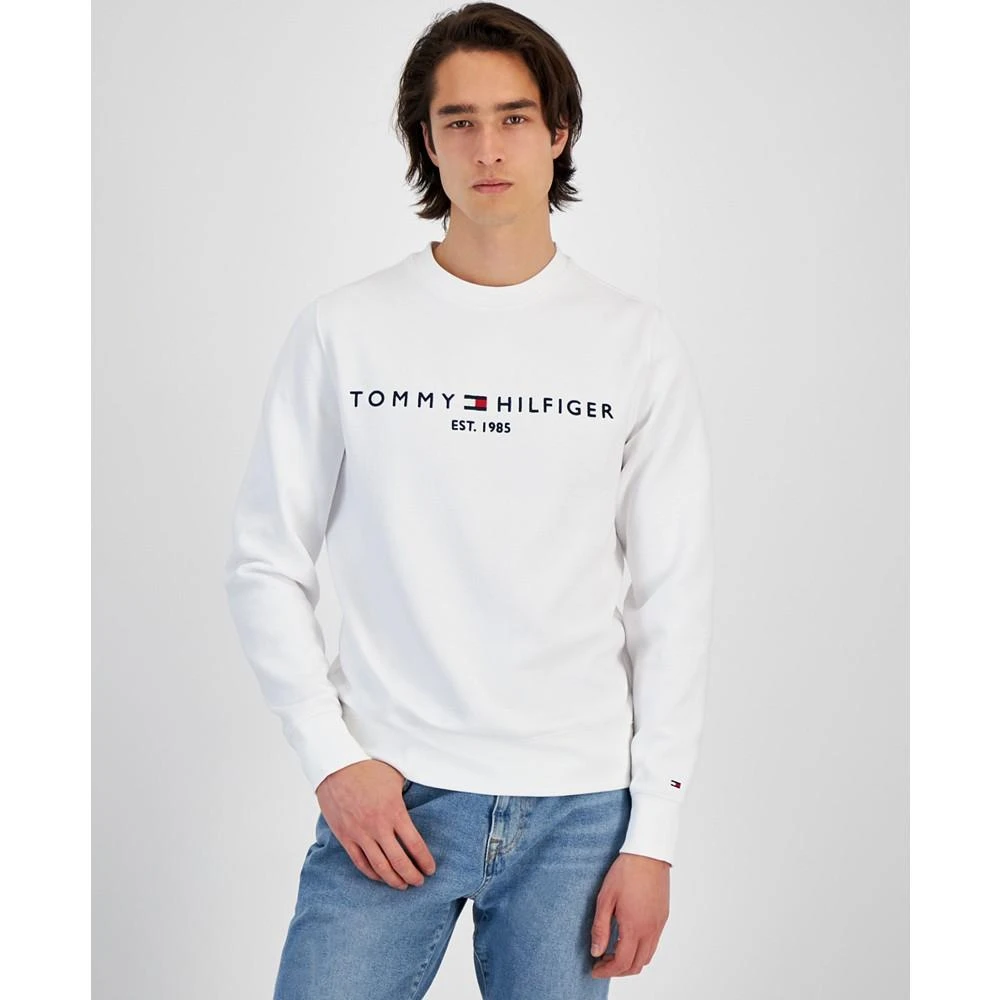 商品Tommy Hilfiger|Men's Embroidered Logo Fleece Sweatshirt,价格¥306,第1张图片