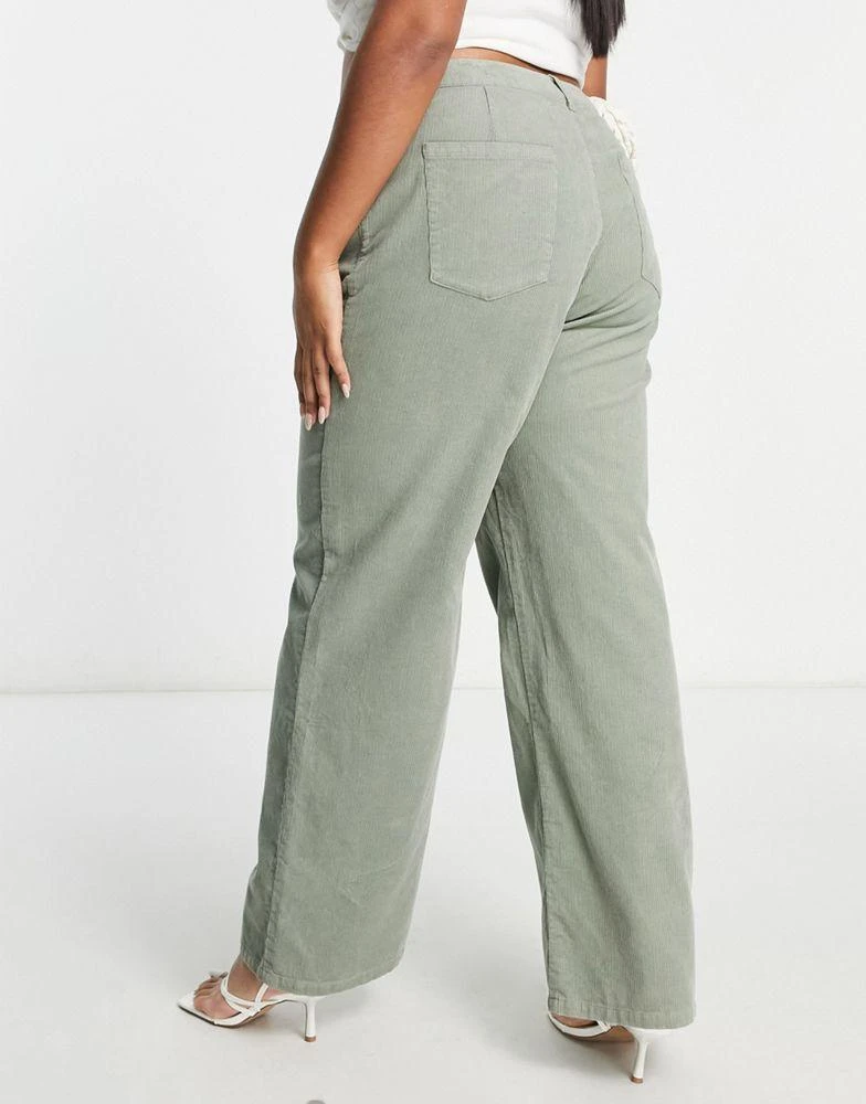 商品ASOS|ASOS DESIGN Curve slouchy dad cord trouser in sage,价格¥216,第2张图片详细描述