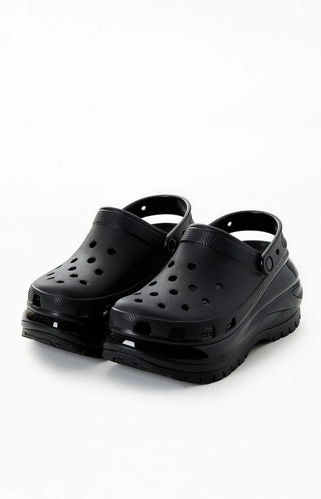 商品Crocs|Women's Classic Mega Crush Clogs,价格¥369,第2张图片详细描述