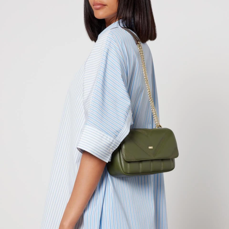 商品DKNY|DKNY Becca Medium Leather Shoulder Bag,价格¥1094,第2张图片详细描述
