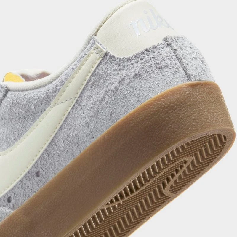 商品NIKE|Women's Nike Blazer Low '77 Vintage Casual Shoes,价格¥743,第3张图片详细描述