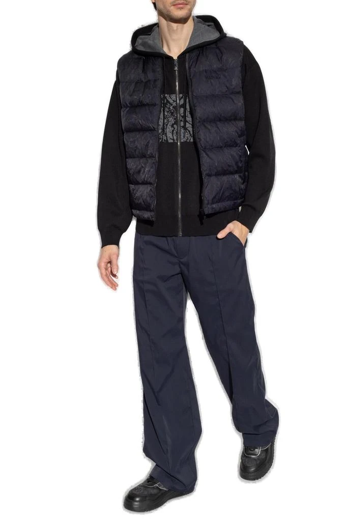 商品Versace|Versace Barocco Pattern Zip-Up Gilet,价格¥9382,第4张图片详细描述