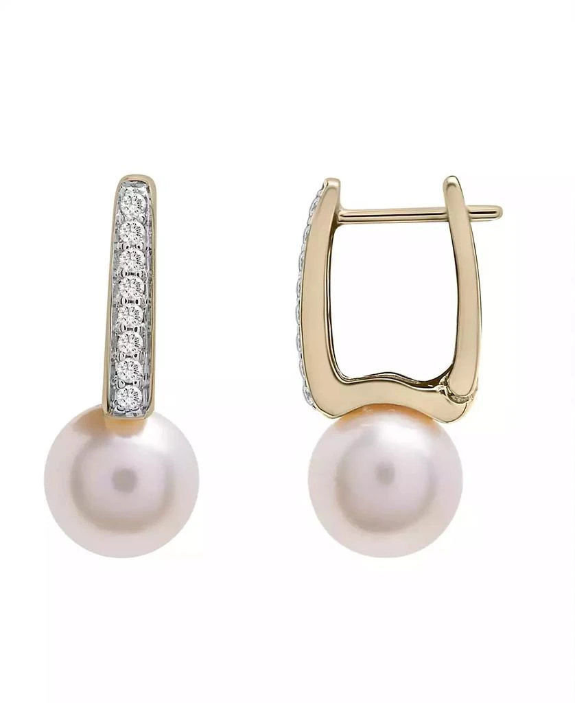 商品Macy's|Cultured Freshwater Pearl with Diamond Huggie Earrings in 14K Yellow Gold,价格¥2521,第1张图片