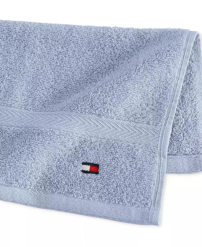 商品Tommy Hilfiger|Modern American Solid Cotton Washcloth, 13" x 13",价格¥38,第4张图片详细描述