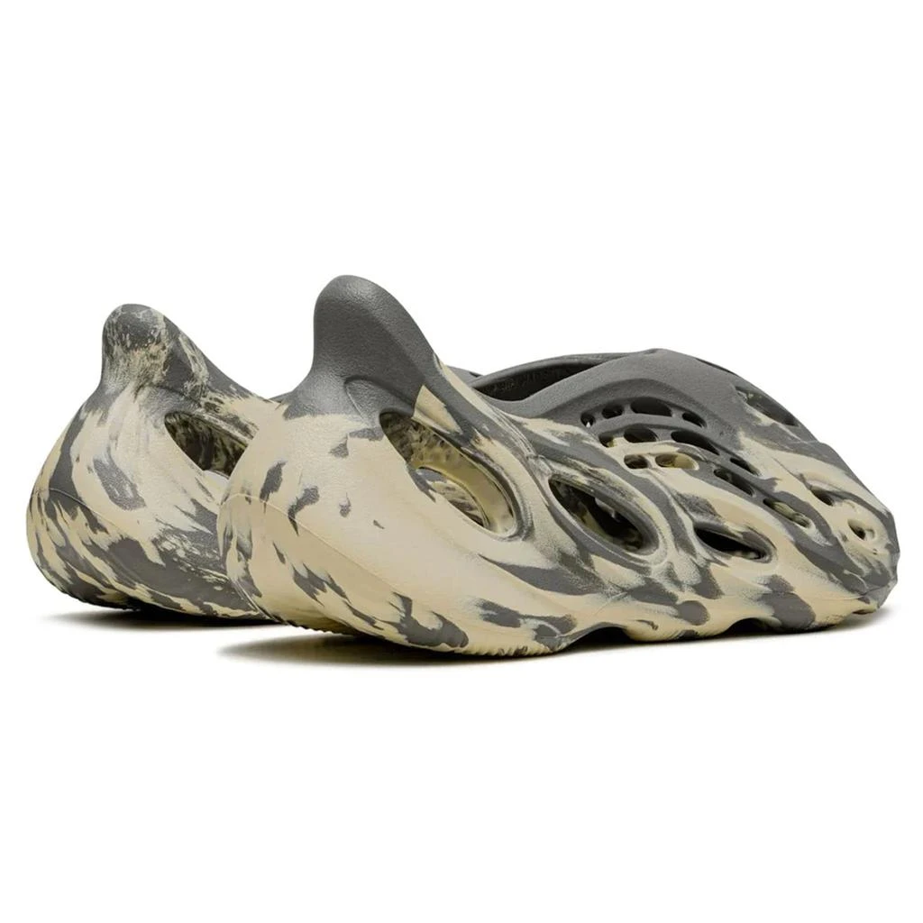 商品YEEZY|Adidas Yeezy Foam RNNR MXT Moon Grey,价格¥3890,第4张图片详细描述