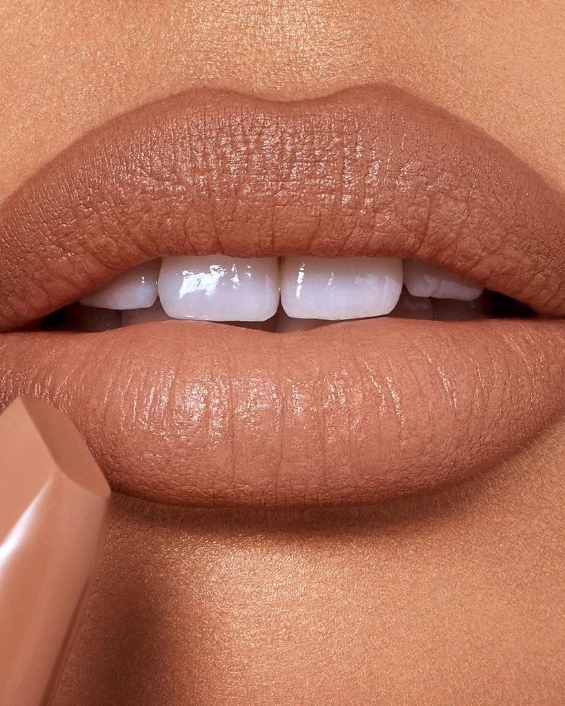 Super Nudes Matte Revolution Lipstick 商品