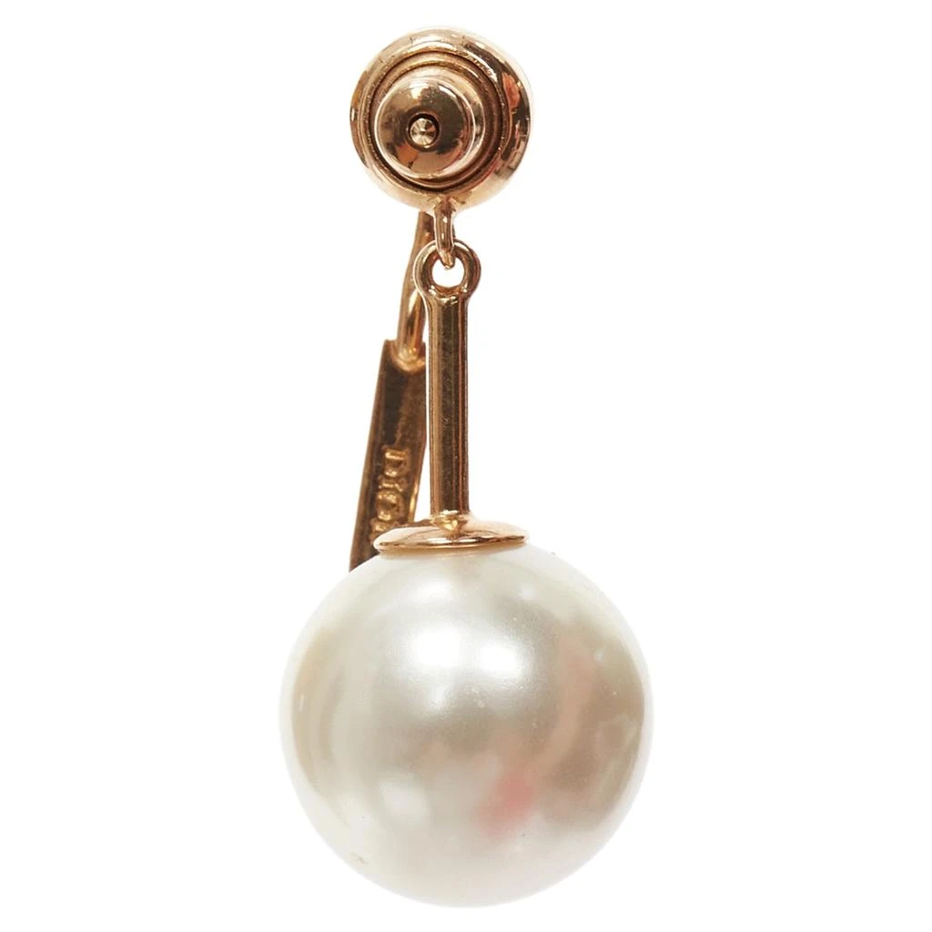 商品[二手商品] Dior|Christian  Tribale Gold J Letter Faux Pearl Dangling Pin Earring,价格¥2627,第3张图片详细描述