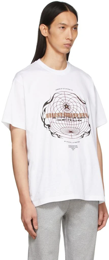 商品Burberry|白色 Globe Graphic Oversized T 恤,价格¥5009,第2张图片详细描述