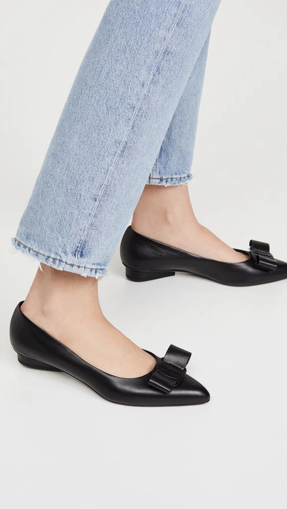 商品Salvatore Ferragamo|Salvatore Ferragamo 菲拉格慕 Viva 平底鞋,价格¥6254,第3张图片详细描述