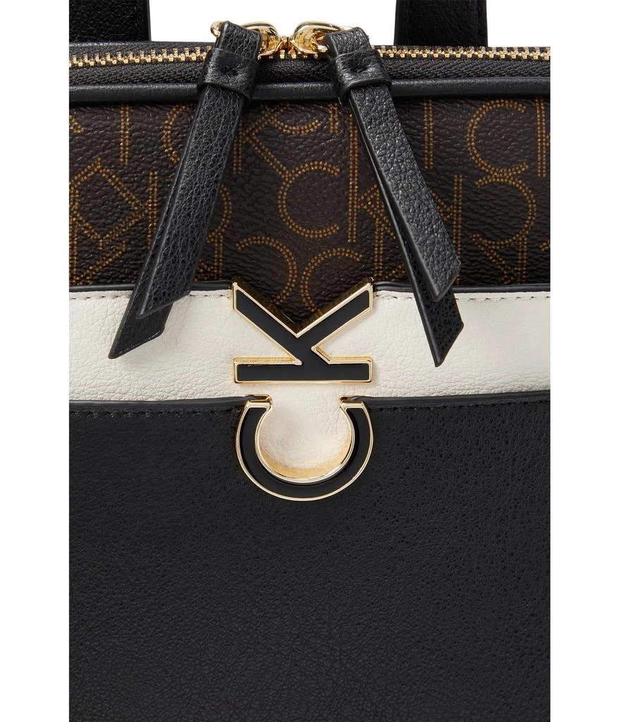 商品Calvin Klein|Lillian Signature Backpack,价格¥715,第4张图片详细描述