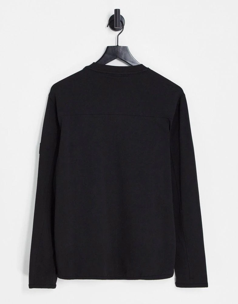 商品Calvin Klein|Calvin Klein long sleeve t-shirt with pocket in black,价格¥253,第2张图片详细描述