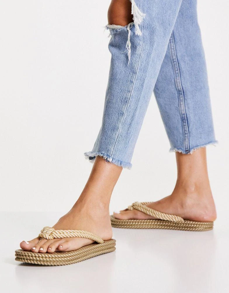 商品ASOS|ASOS DESIGN Flow rope flip-flops in natural,价格¥77,第3张图片详细描述