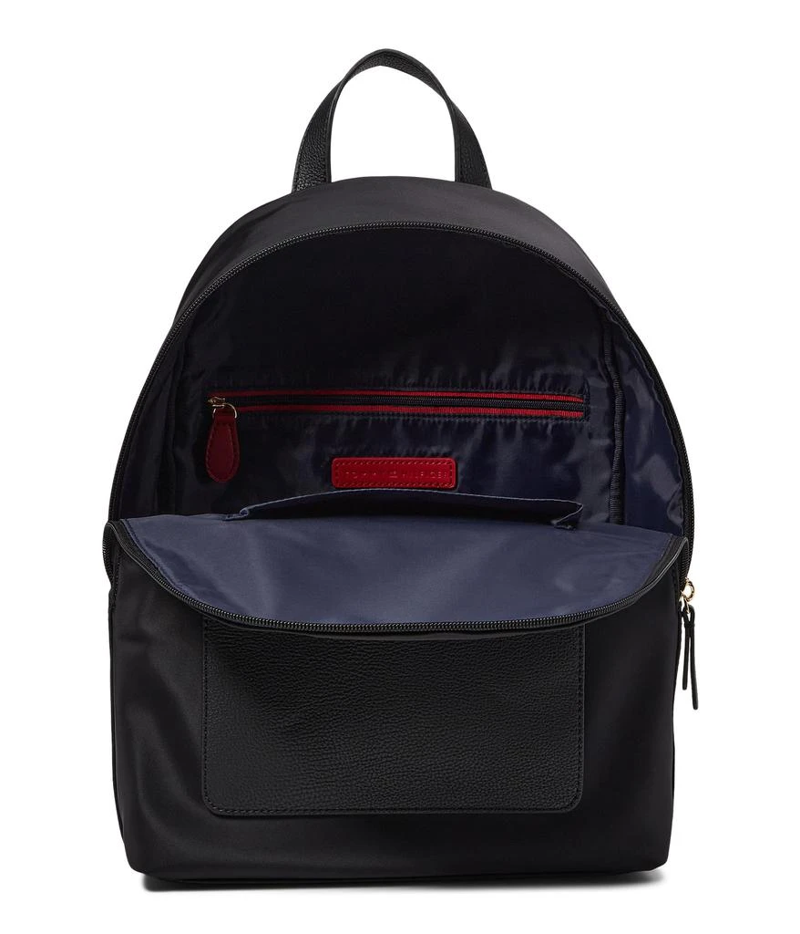 商品Tommy Hilfiger|Jolene II Medium Dome Backpack-Smooth Nylon,价格¥531,第3张图片详细描述