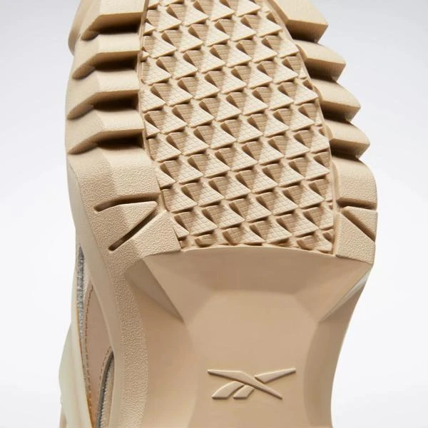 Cardi B Club C V2 Women's Shoes 商品
