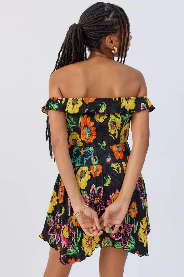 商品Urban Outfitters|UO Aubrey Off-The-Shoulder Mini Dress,价格¥150,第2张图片详细描述