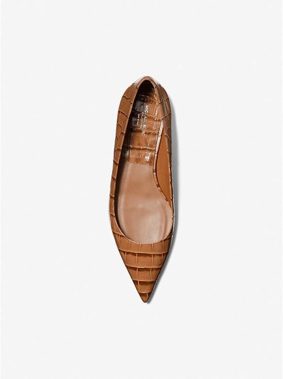 商品Michael Kors|Agnes Crocodile Embossed Leather Flat,价格¥1215-¥2025,第5张图片详细描述