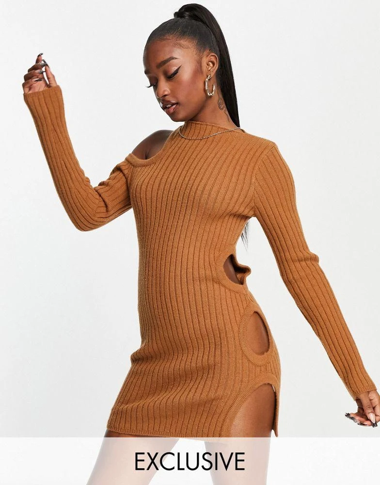 商品AsYou|ASYOU knit cut out long-sleeved mini dress in chocolate,价格¥130,第1张图片