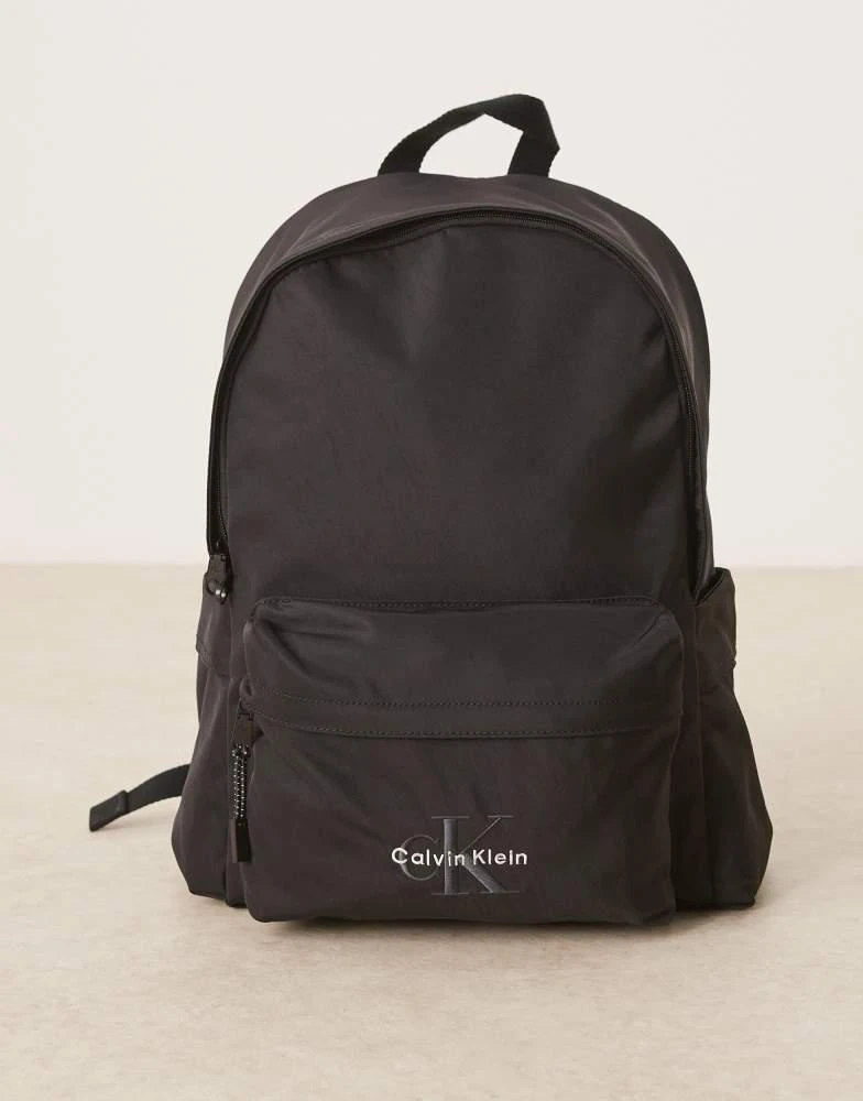商品Calvin Klein|Calvin Klein Jeans logo backpack in black,价格¥823,第2张图片详细描述