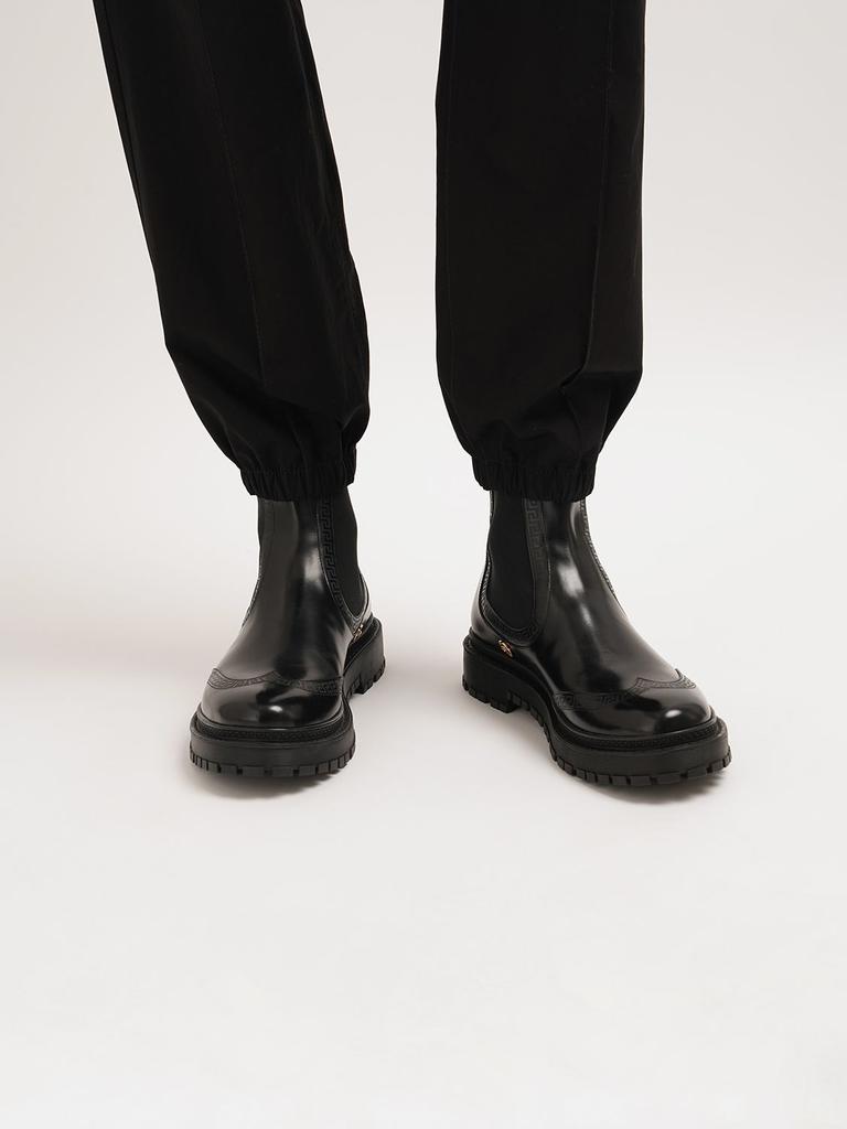 商品Versace|Greca Leather Chelsea Boots,价格¥8626,第1张图片