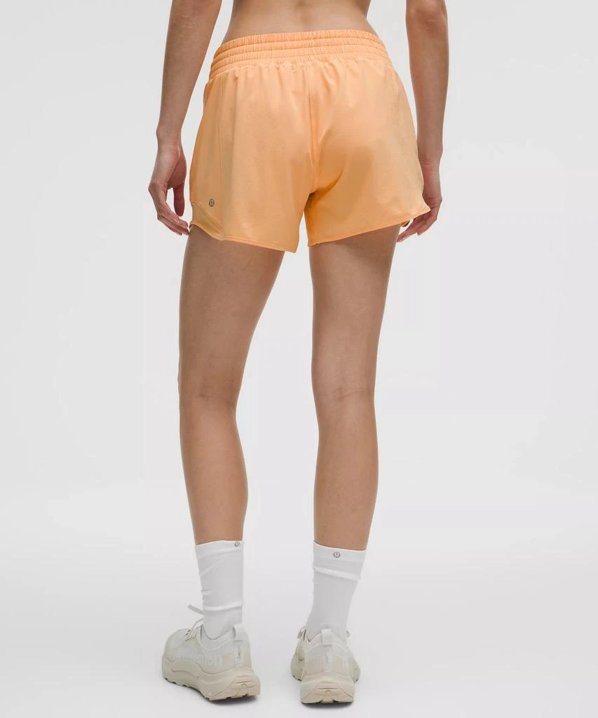 Hotty Hot High-Rise Lined Short 4" 商品