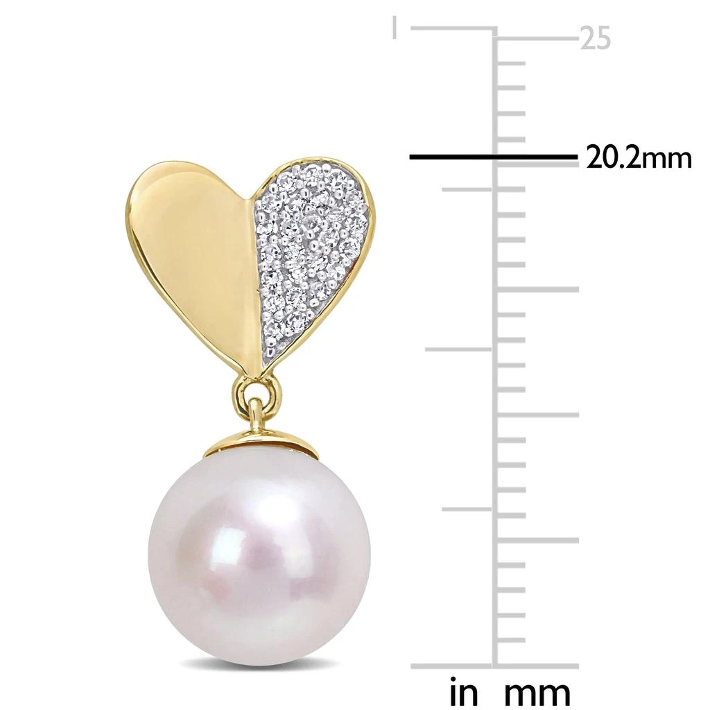 商品Mimi & Max|8.5-9 MM Cultured Freshwater Pearl and 1/6 CT TW Diamond Heart Drop Earrings in 14k Yellow Gold,价格¥2429,第2张图片详细描述