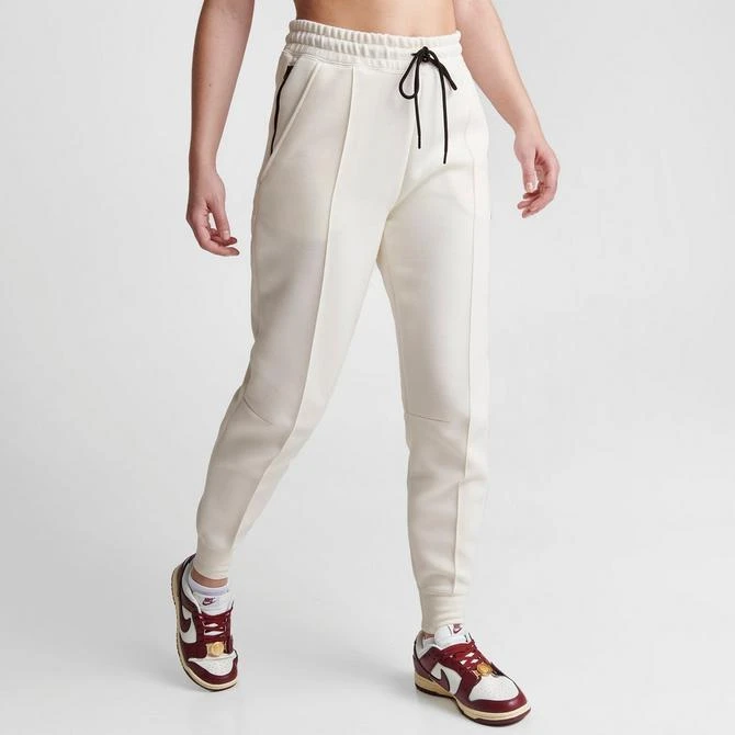 商品NIKE|Women's Nike Sportswear Tech Fleece Jogger Pants,价格¥884,第3张图片详细描述