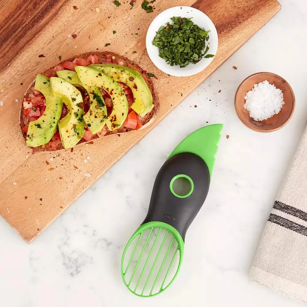 Good Grips 3-in-1 Avocado Slicer 商品