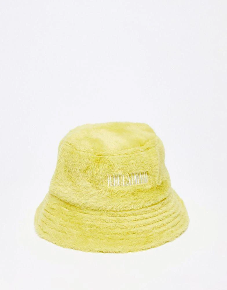 商品Reclaimed Vintage|Reclaimed Vintage fluffy texture bucket hat in bright yellow,价格¥85,第1张图片