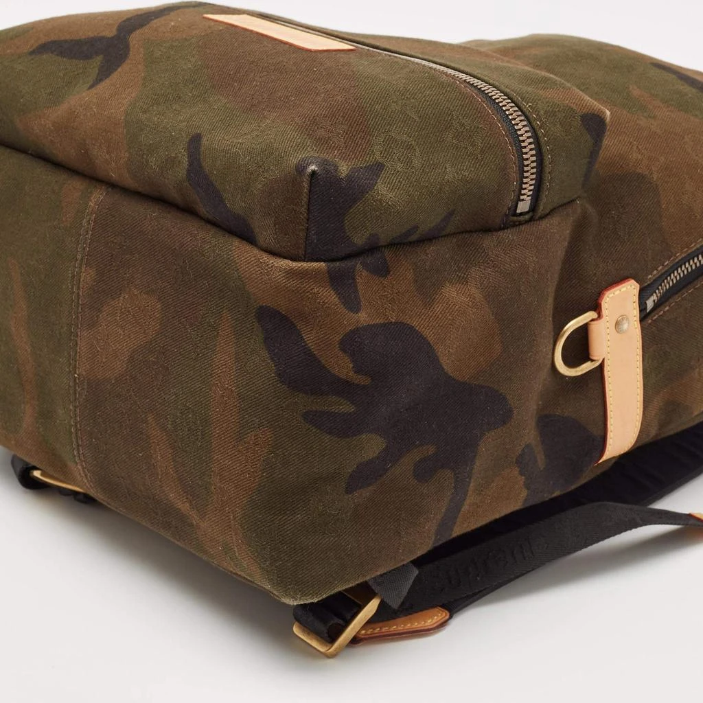 Louis Vuitton x Supreme Monogram Camouflage Apollo Backpack 商品