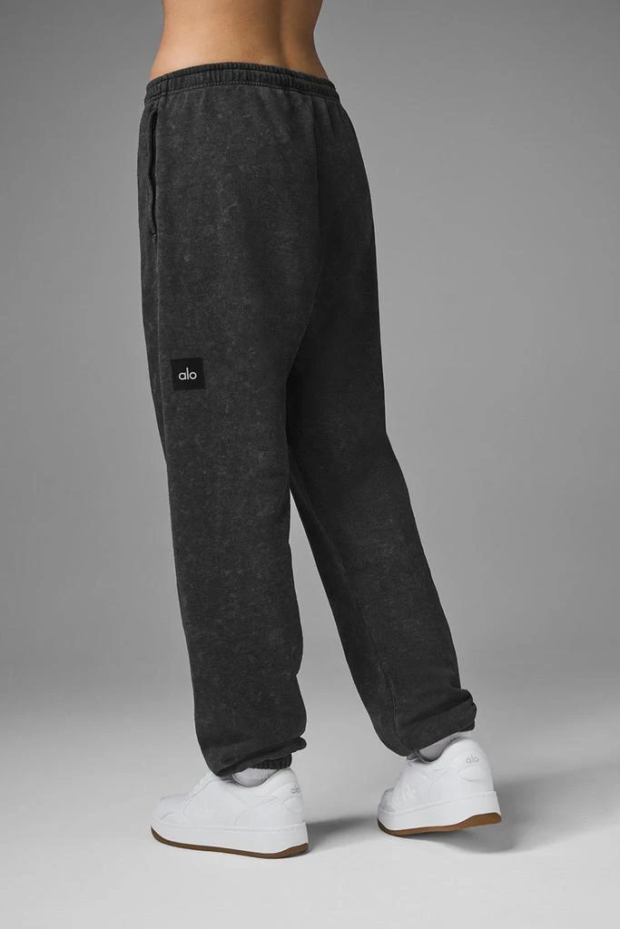 商品Alo|Chill Vintage Wash Sweatpant - Black Wash,价格¥895,第4张图片详细描述