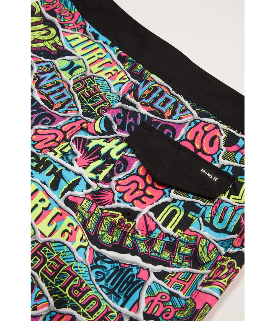 商品Hurley|Sticker Boardshorts (Big Kids),价格¥252,第2张图片详细描述