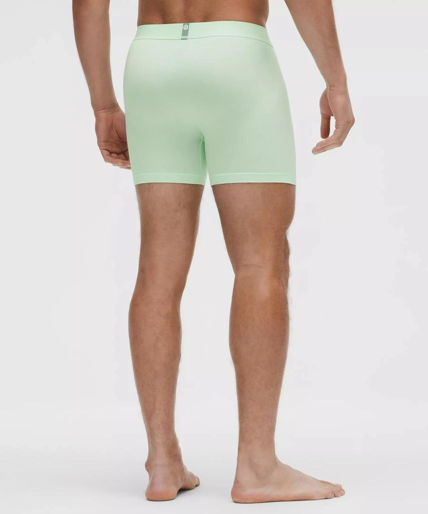 Always In Motion Boxer 5" 商品
