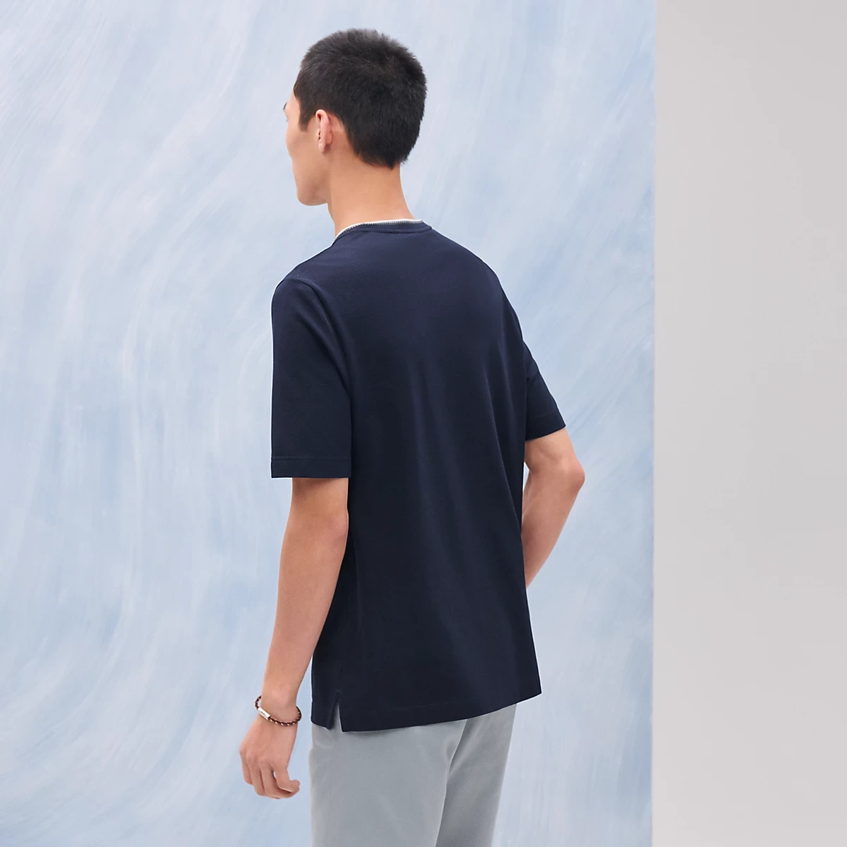 【预售】 爱马仕 25春夏 男士 短袖T恤 T-shirt détail « piqûres sellier » H557970HA01  商品